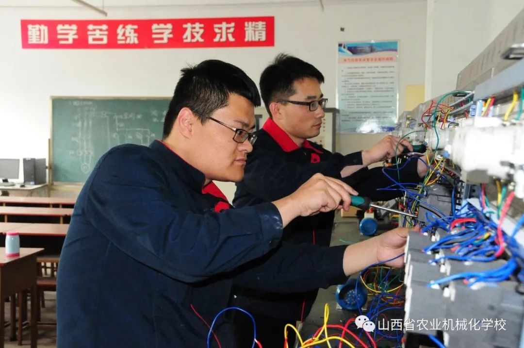 bwin网站：山西省农业机械化学校(图5)