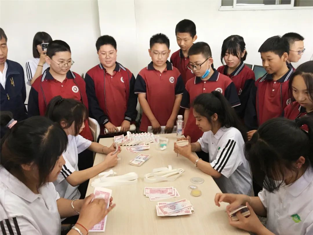 bwin网站：山西省农业机械化学校(图7)