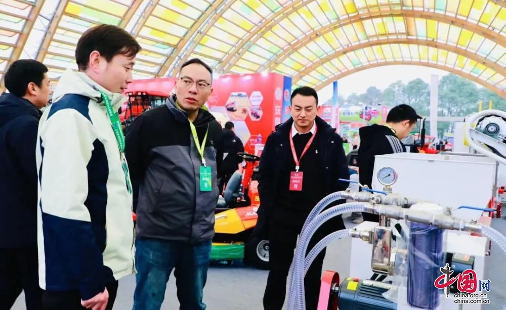 必赢：可以试驾的农机展会2024西南农机展在天府农博园开幕(图3)