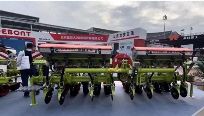 必赢：芜湖现代农机基地企业展现农业科技新力量(图1)