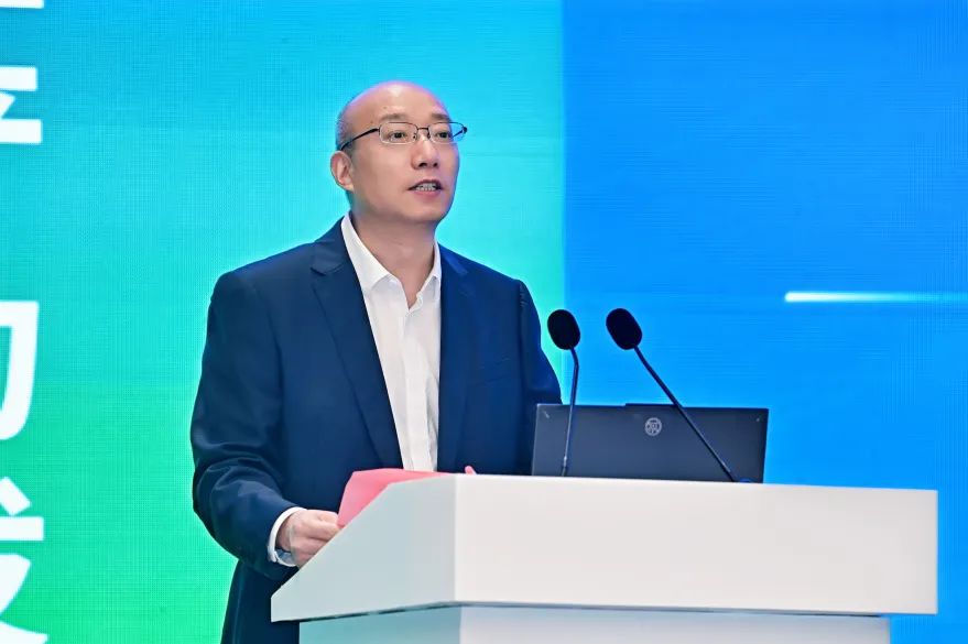 bwin网站：构建产教融合新格局赋能新质生产力发展——2025（第二届）产教融合发展大会在泸州开幕(图9)