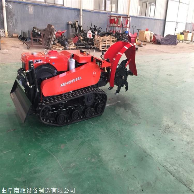 bwin网站：履带式开沟机果园开沟施肥旋耕机自走式果园管理一体机价格、电话、图片(图3)