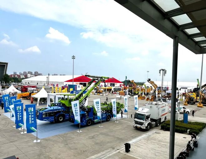 bwin网站：第四届长沙国际工程机械展览会即将启航(图3)