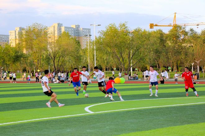 必赢：“兵超”战鼓擂响！五家渠打造“体育赛事+文旅融合”新标杆(图2)