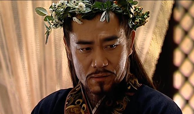 必赢：《人生若如初见》结局：杨凯之牺牲梁乡遇刺身亡菽红饮恨自戕(图21)