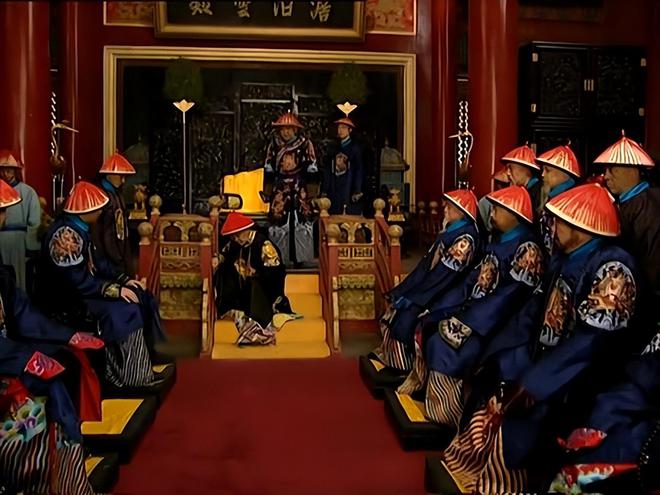 必赢：《人生若如初见》结局：杨凯之牺牲梁乡遇刺身亡菽红饮恨自戕(图20)