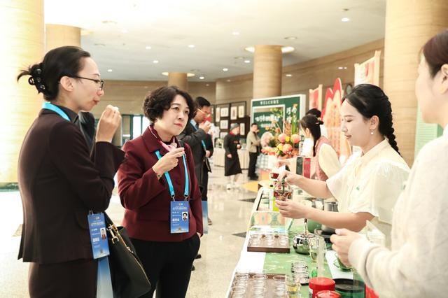 必赢：“豫”见东盟“道”通天下(图7)