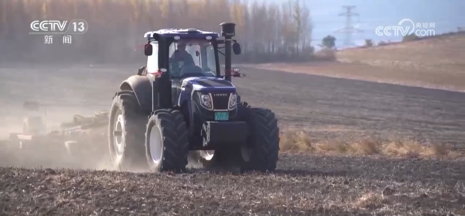 bwin网站：丰收背后尽显“科技范儿”希望的田野绘就产业兴旺“振兴图”(图4)