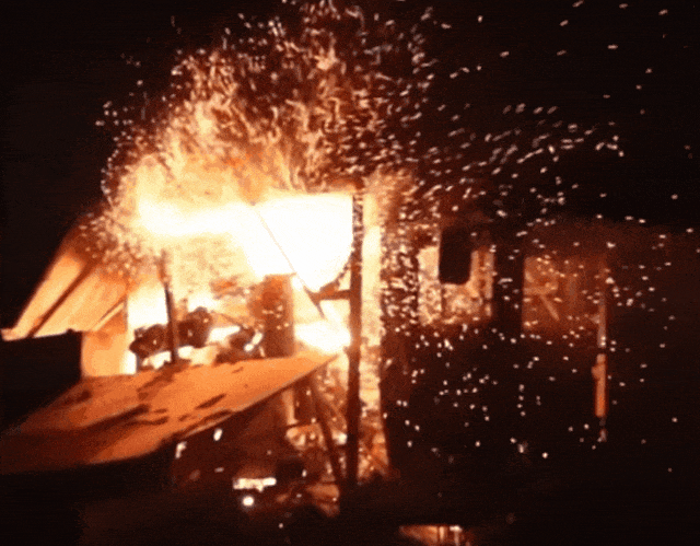 必赢国际：半夜惊魂！农机莫名起火万幸的是……(图1)