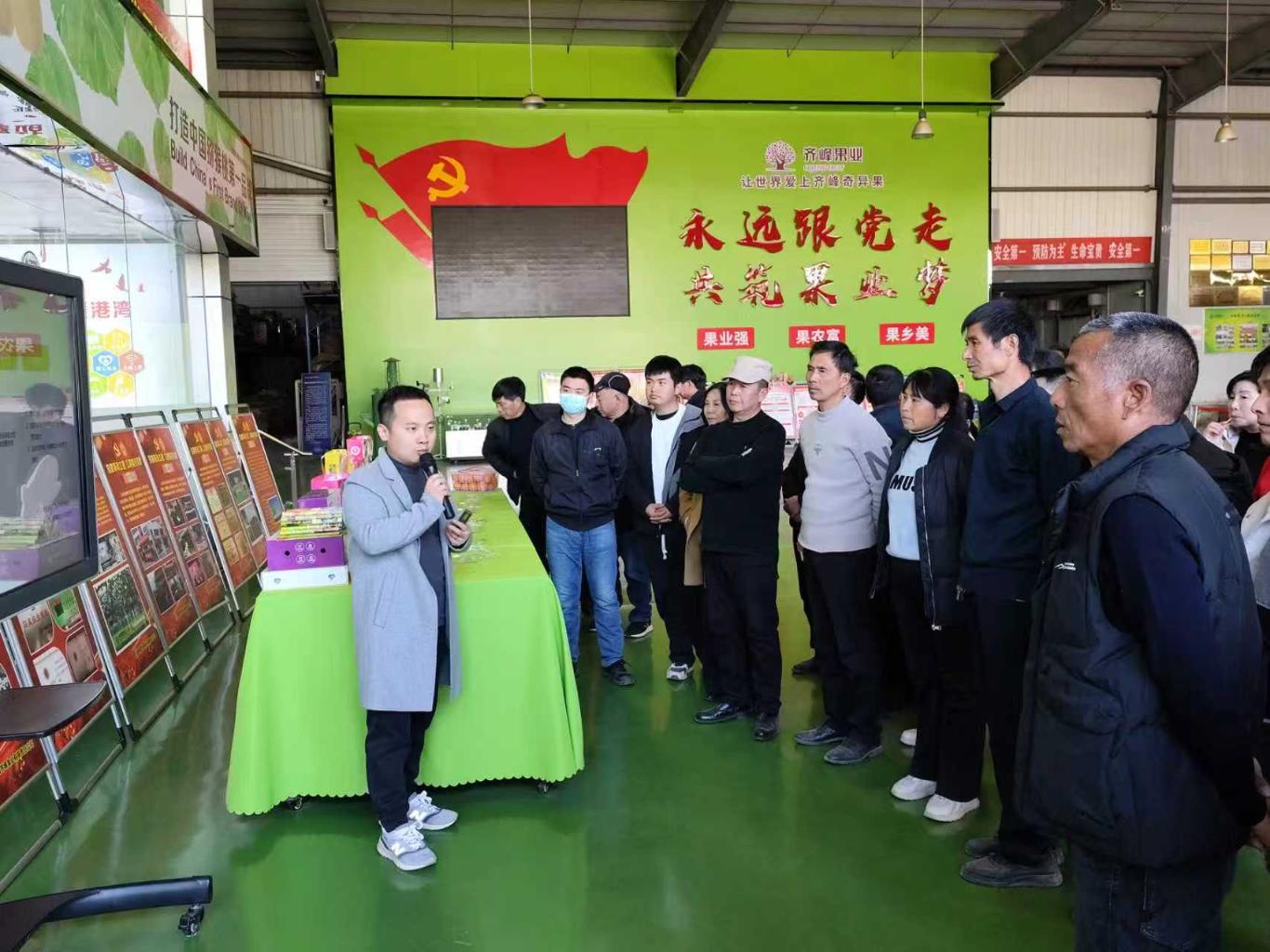 bwin网站：南郑农机手外训归来：田间“神器”上手练智慧农业开眼界(图6)