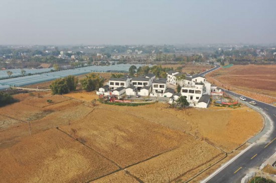 必赢国际：成都龙泉驿区：智慧农机“耕”新沃野(图3)