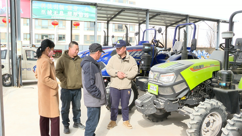 必赢国际：【新春走基层】高台：春耕备耕正当时农资农机购销两旺(图1)